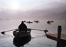 Click image for larger version

Name:	بحيرة سيلسر.jpg
Views:	1
Size:	35.5 KB
ID:	1293736