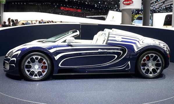 Click image for larger version

Name:	Bugatti Veyron L’Or Blanc.jpg
Views:	1
Size:	74.1 KB
ID:	1349554