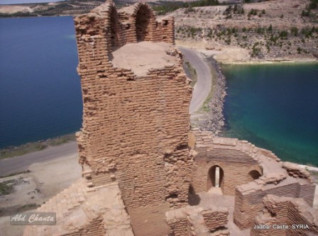 Click image for larger version

Name:	jaabar_castle_2007_04_28_13_25_10_02.jpg
Views:	1
Size:	49.7 KB
ID:	1297653
