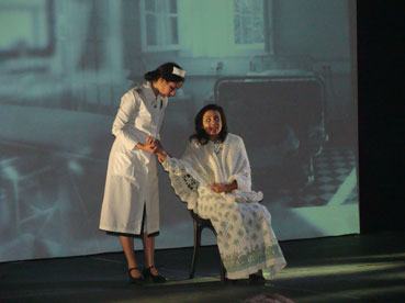 Click image for larger version

Name:	cladess-inb.jpg
Views:	1
Size:	18.2 KB
ID:	1358111