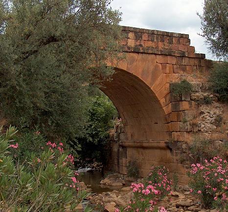 Click image for larger version

Name:	ghardimaou-bridge.jpg
Views:	1
Size:	56.7 KB
ID:	1300735