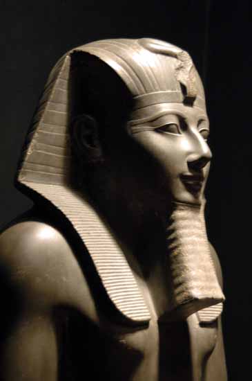 Click image for larger version

Name:	Thutmose III (Menkheperra) 2.jpg
Views:	1
Size:	13.3 KB
ID:	1302532