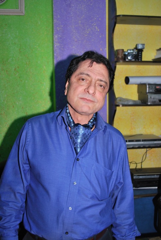 Click image for larger version

Name:	fouadgazi1.jpg
Views:	1
Size:	104.2 KB
ID:	1364225