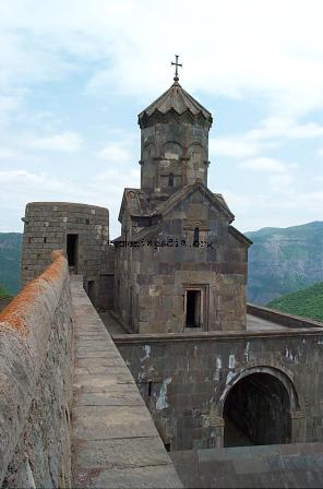 Click image for larger version

Name:	Tatev monastery 1.jpg
Views:	1
Size:	20.2 KB
ID:	1306893