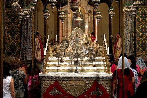 Click image for larger version

Name:	echmiadzin cathedral altar.jpg
Views:	1
Size:	61.4 KB
ID:	1368873