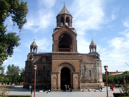 Click image for larger version

Name:	echmiadzin cathedral.jpg
Views:	1
Size:	46.3 KB
ID:	1368874